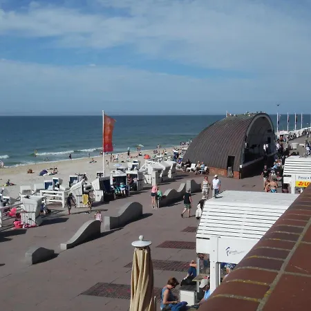 Haus Nordland Wg. 109 アパート *