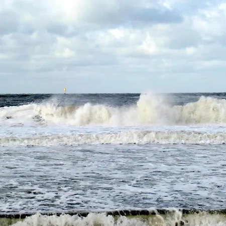 Haus Nordland Wg. 109 アパート *