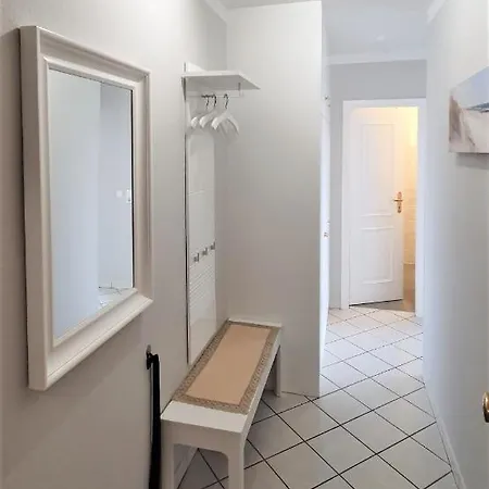 Haus Nordland Wg. 109 アパート